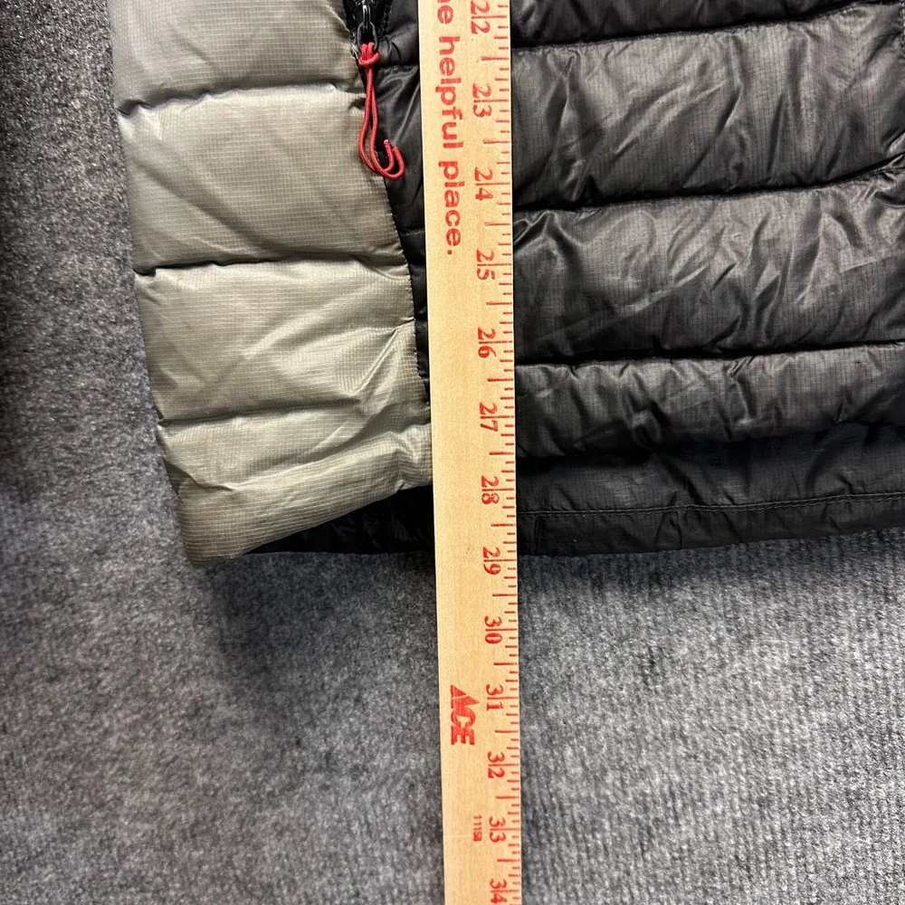 The North Face 700 Pro Down Puffer Jacket Mens Small Black Silver Hooded Coat